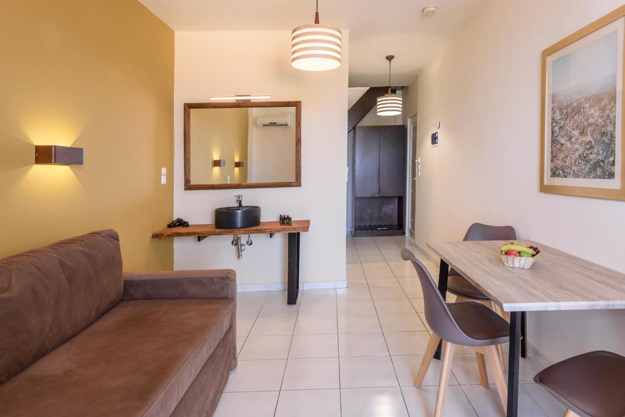 Eurohotel Theo Hotel Ajía Marína Kültér fotó