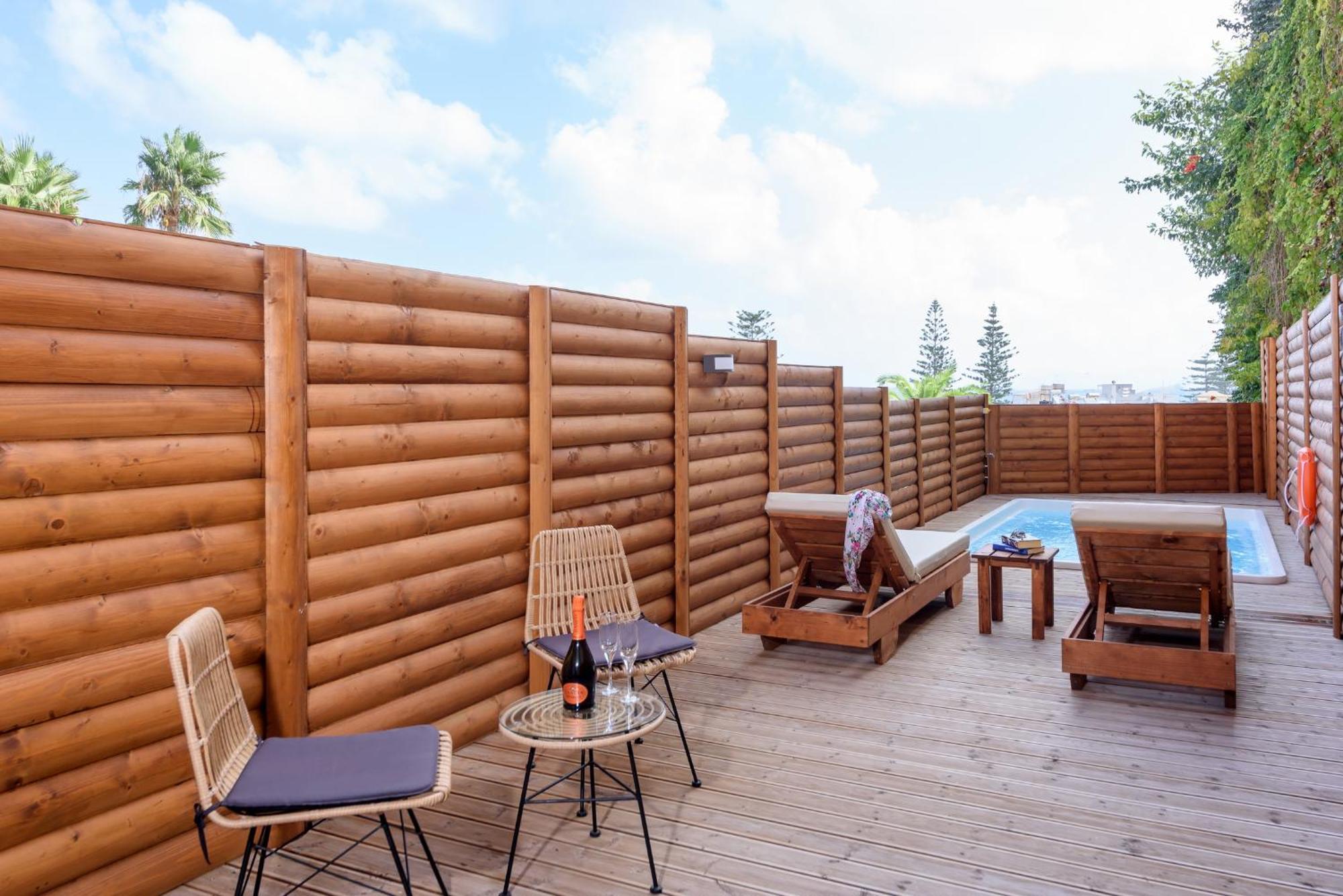 Eurohotel Theo Hotel Ajía Marína Kültér fotó