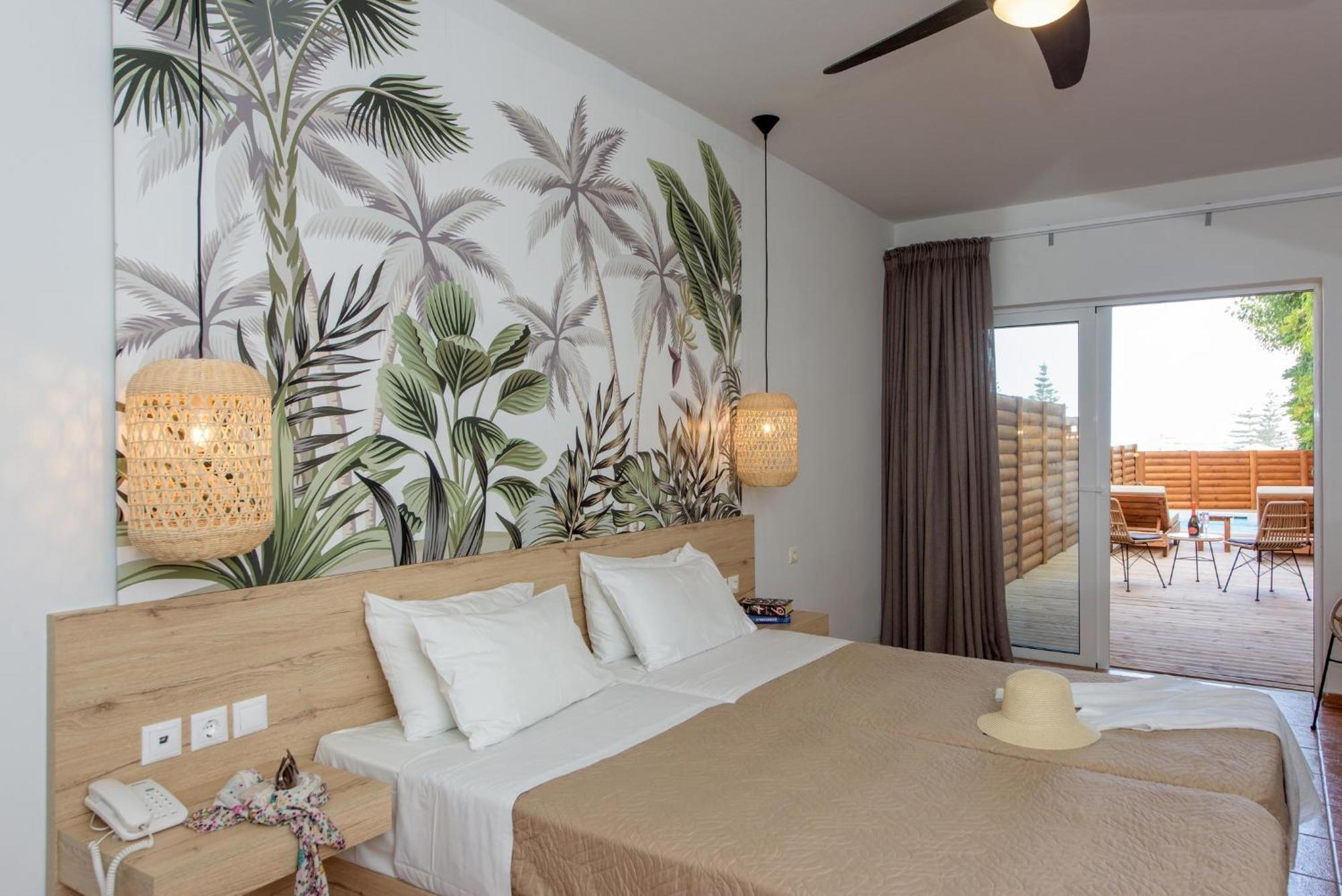 Eurohotel Theo Hotel Ajía Marína Kültér fotó